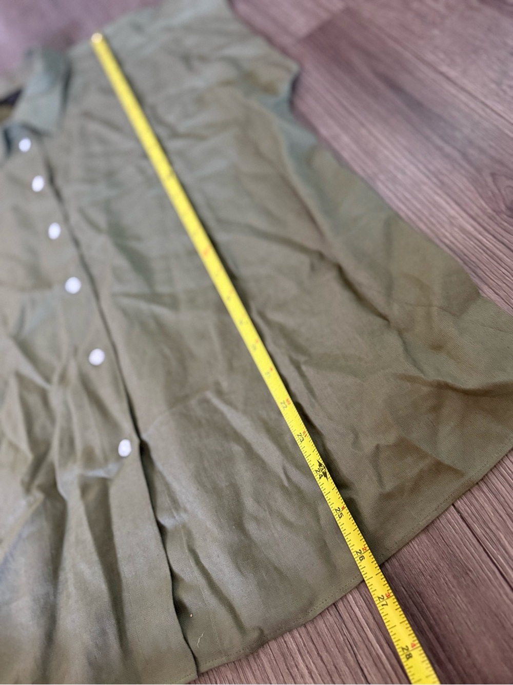 Lightweight Olive Button-Front Women's Top - Picture 3 of 5